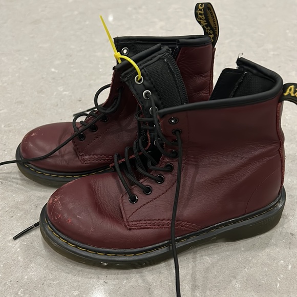 Dr. Martens 1460 kids ankle Maroon Boots sz 1 cherry red leather hightop shoes - Picture 8 of 16